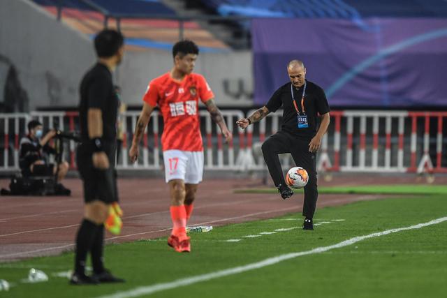 利夫31+14方硕27+10胡金秋32+13 北京力克广厦