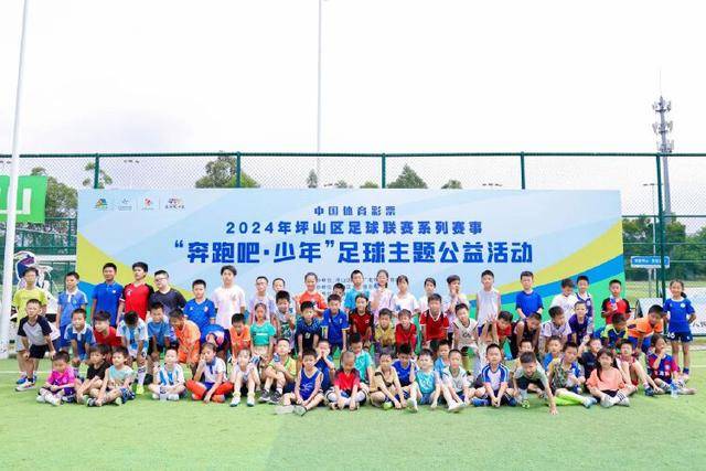怀特：我们今天早些时候得知塔图姆打不了 但对出场阵容充满信心