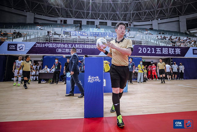 胡金秋27+13赵岩昊21分 广厦终结青岛4连胜