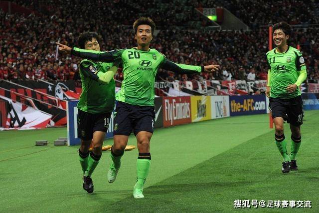 英联杯-B费卡塞米罗梅开二度 曼联5-2莱斯特城