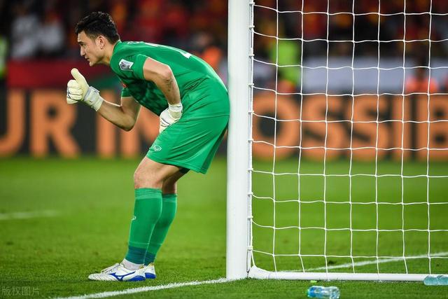 跟队记者：拜仁不太可能与萨内续约 冬窗也不引援